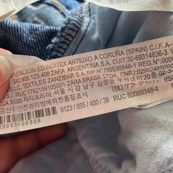 Zara Trafaluc Denimwear High Rise Distressed Shorts, Size 6 - Picture 11 of 13